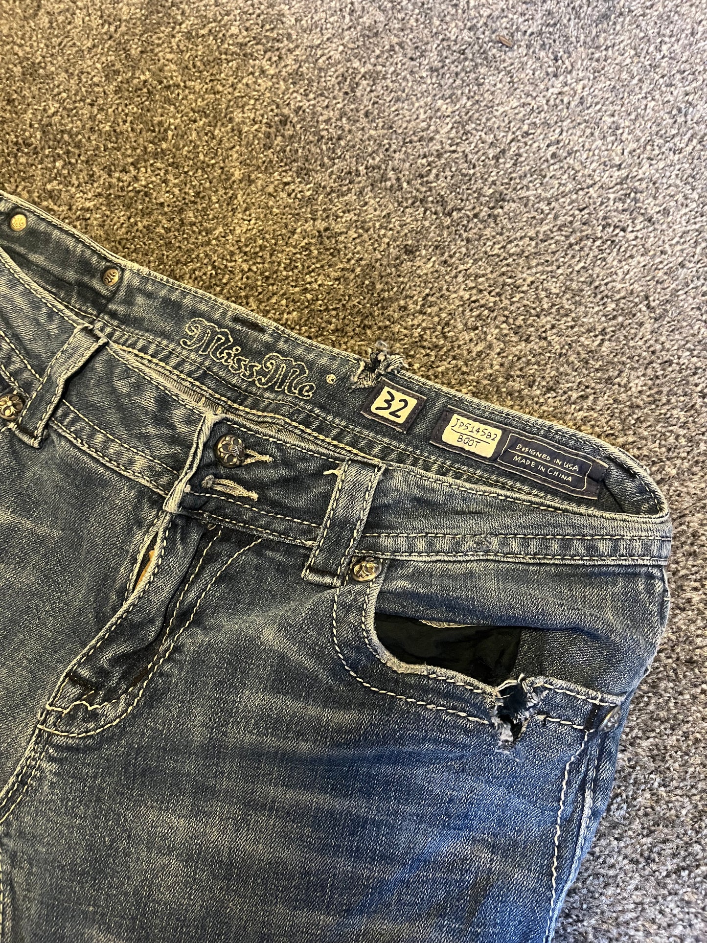 Miss Me Boot Jeans - Storlek 32 (M)