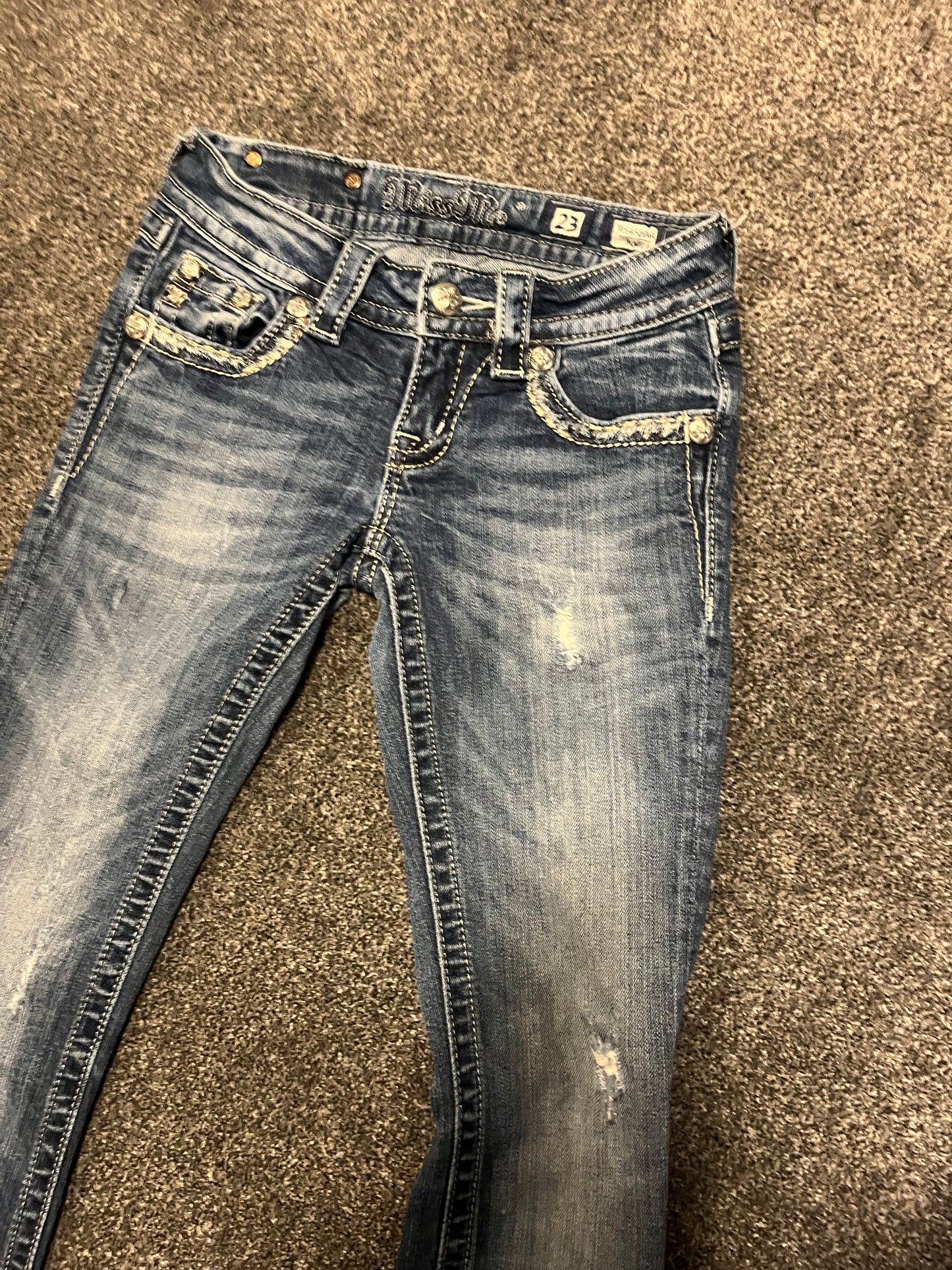 Miss Me Boot Jeans - Storlek 23 (XXS)